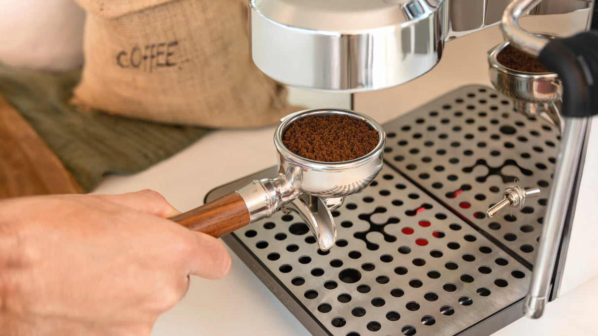 CECOTEC Machine à café grains Baristeo Intima