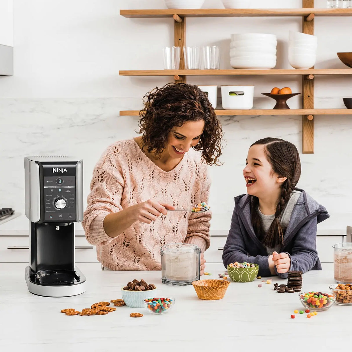 Ninja Machine à glace CREAMi Deluxe 10-en-1