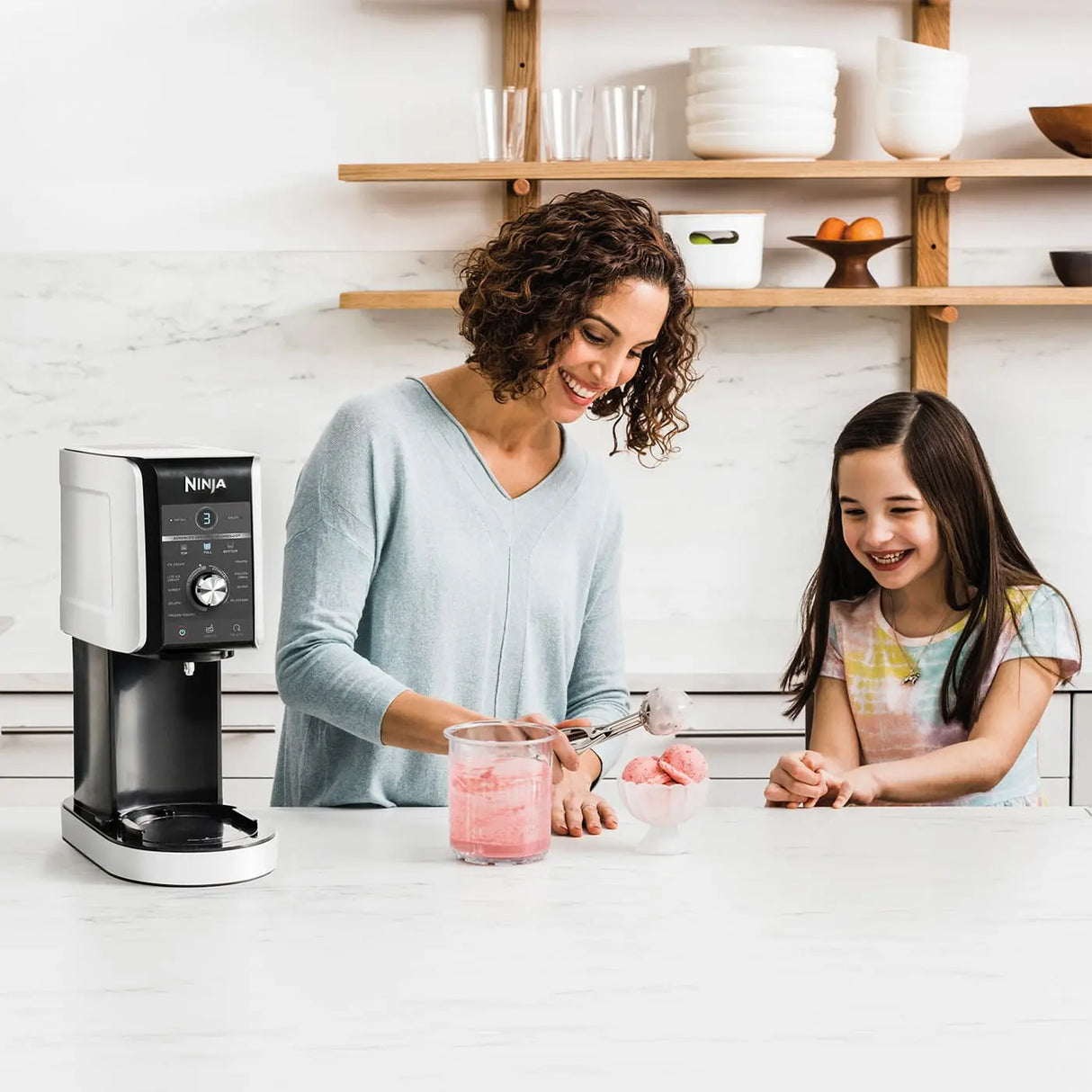 Ninja Machine à glace CREAMi Deluxe 10-en-1