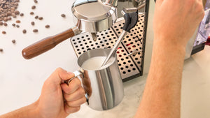 CECOTEC Machine à café grains Baristeo Intima