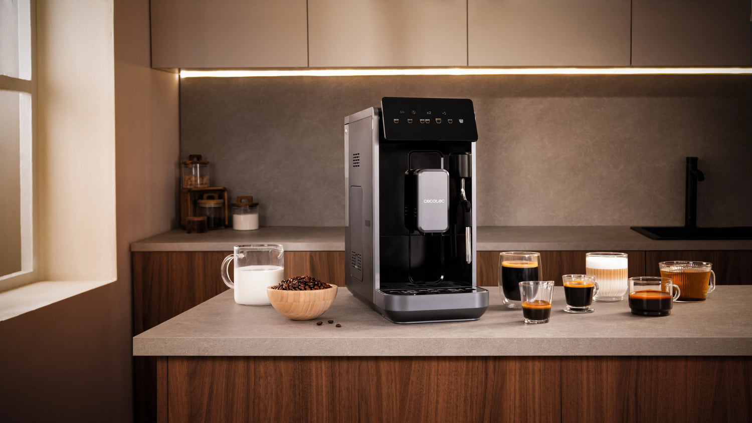 CECOTEC Machine à café grains Cremmaet Lungo Steam